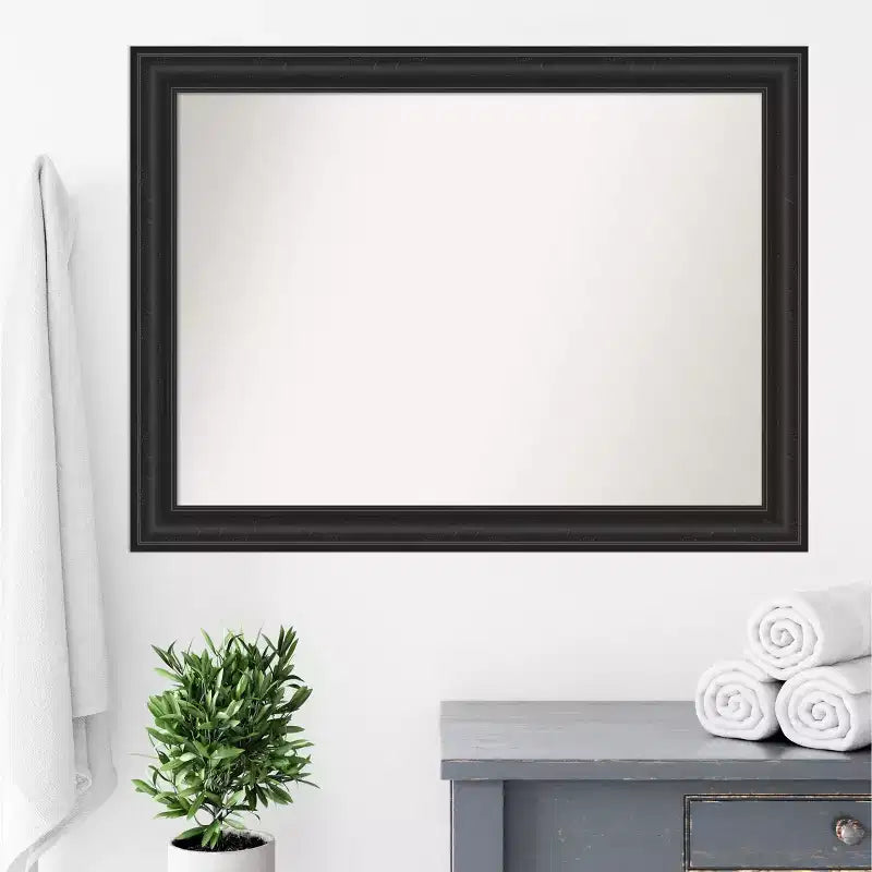Miroir mural de salle de bain noir « Shipwreck » non biseauté de 44 po x 33 po : rectangle moderne, fixation murale, quincaillerie incluse