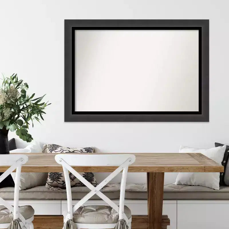 Miroir mural noir Tuxedo de 41 po x 29 po sans biseau : grand, moderne, rectangulaire, cadre en polystyrène