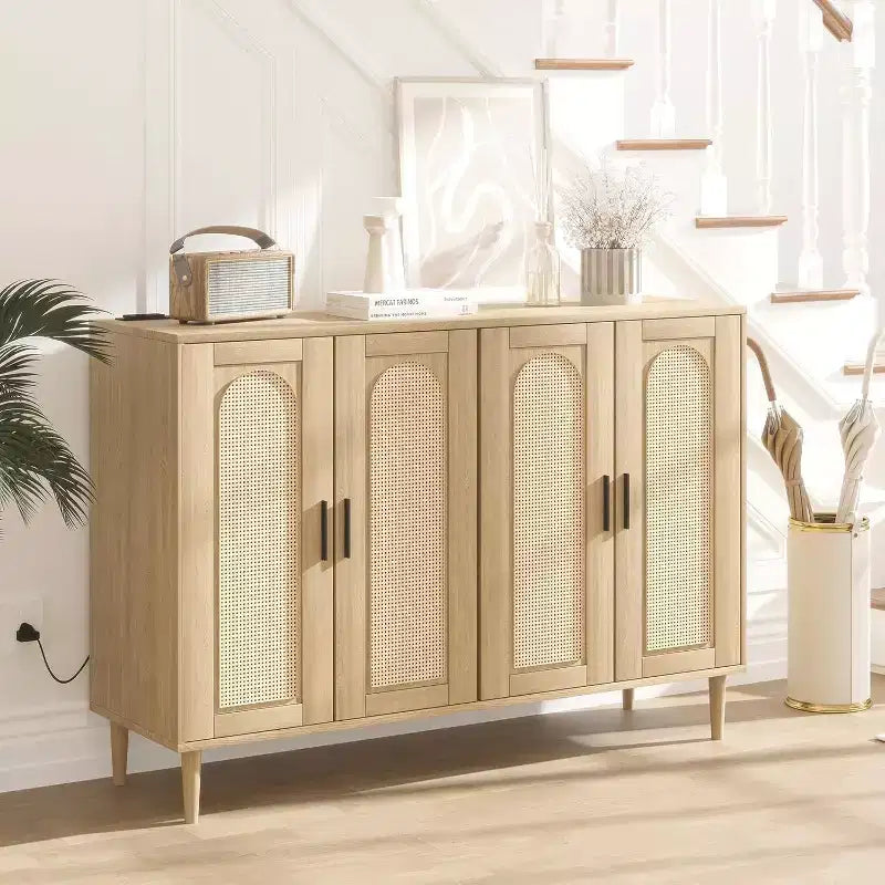47.4 Buffet en rotin, buffet d'appoint en bois avec prise de courant, buffet en bois avec 4 portes