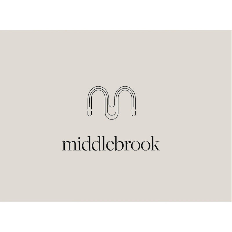 Bureau à écrire en A Paradise Hill de Middlebrook Designs