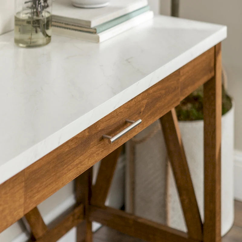 Bureau à écrire en A Paradise Hill de Middlebrook Designs