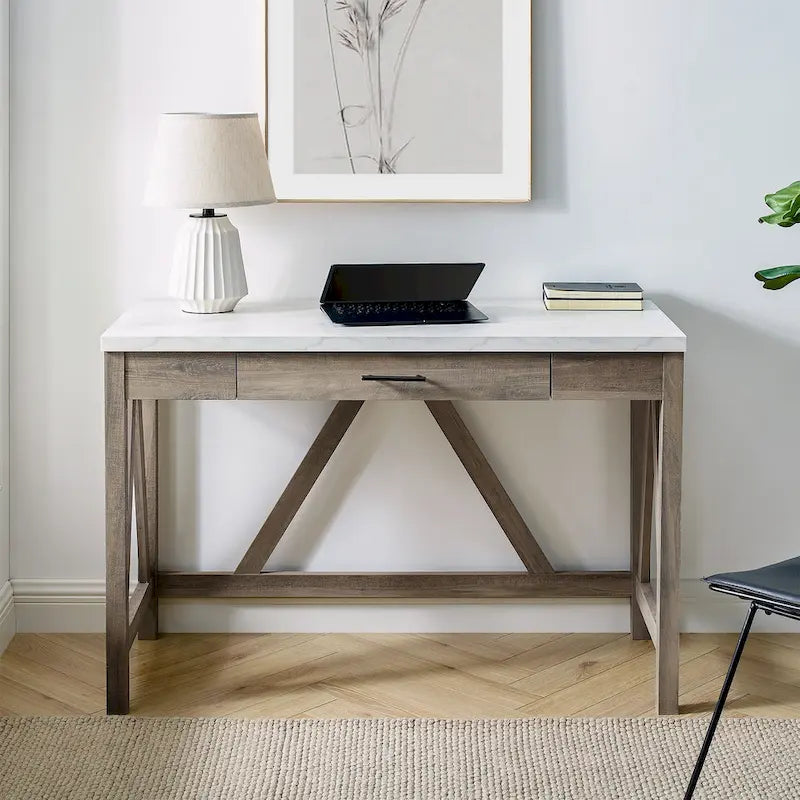 Bureau à écrire en A Paradise Hill de Middlebrook Designs