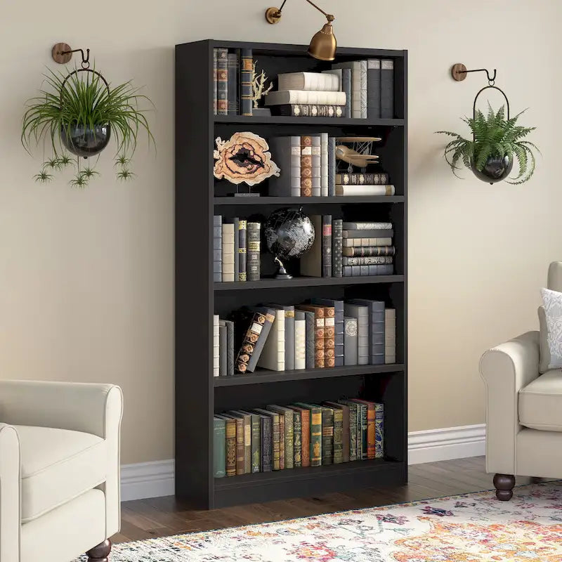 Bibliothèque haute à 5 étagères Universal de Bush Furniture