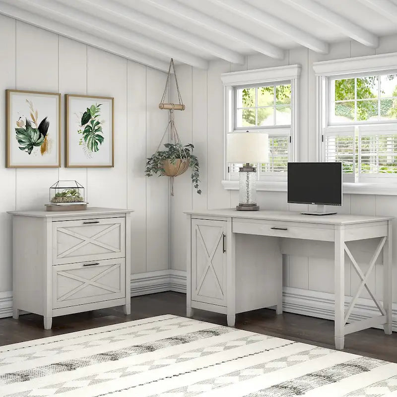 Bureau d'ordinateur Key West 54W avec rangement et armoire de Bush Furniture