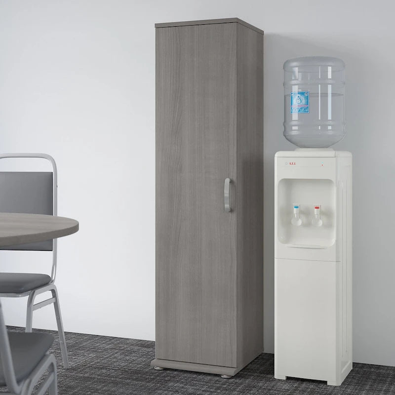 Meuble de rangement haut et étroit Universal par Bush Business Furniture