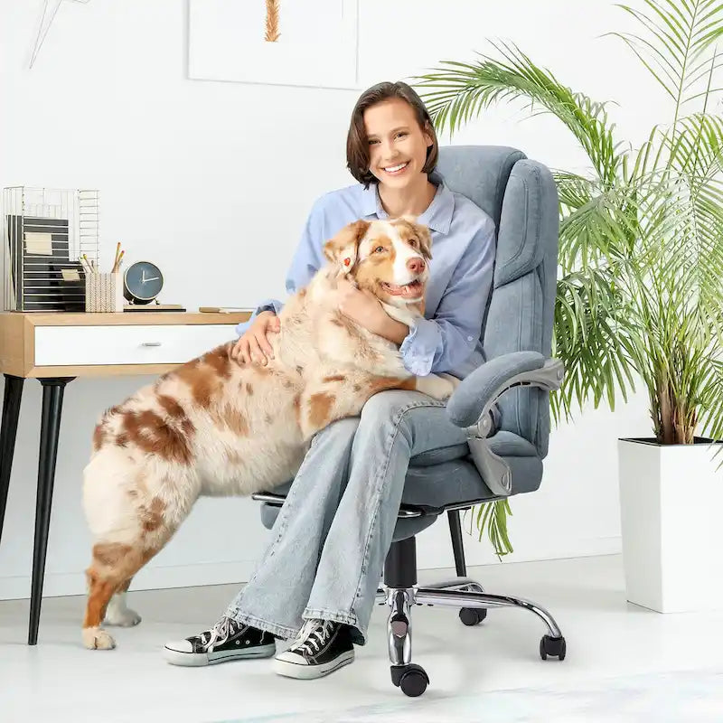 Chaise de bureau de massage chauffante EROMMY avec repose-pieds, chaise de bureau inclinable ergonomique avec support lombaire et hauteur réglable.