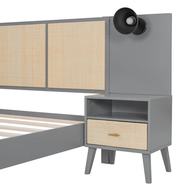 Lit plateforme Queen Size en bois massif avec tables de chevet intégrées et lampes de tête de lit