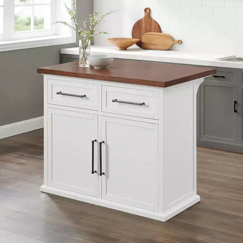 Îlot de cuisine Bartlett Wood Top Blanc/Noyer : Style traditionnel, Étagères réglables, Chariot de rangement