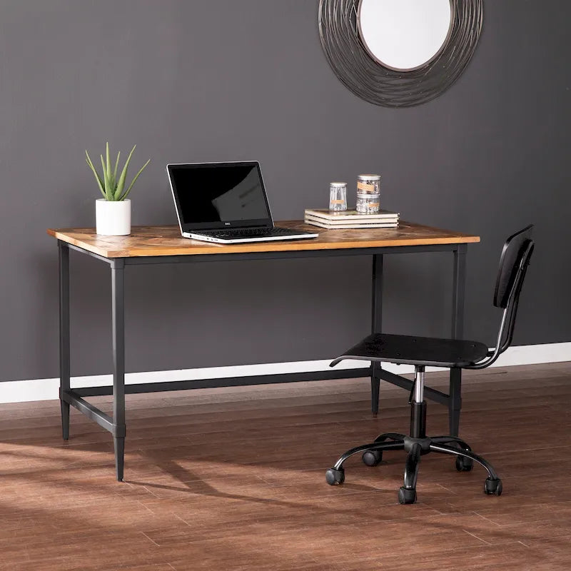 Bureau en bois récupéré style ferme moderne Lawrence de SEI Furniture
