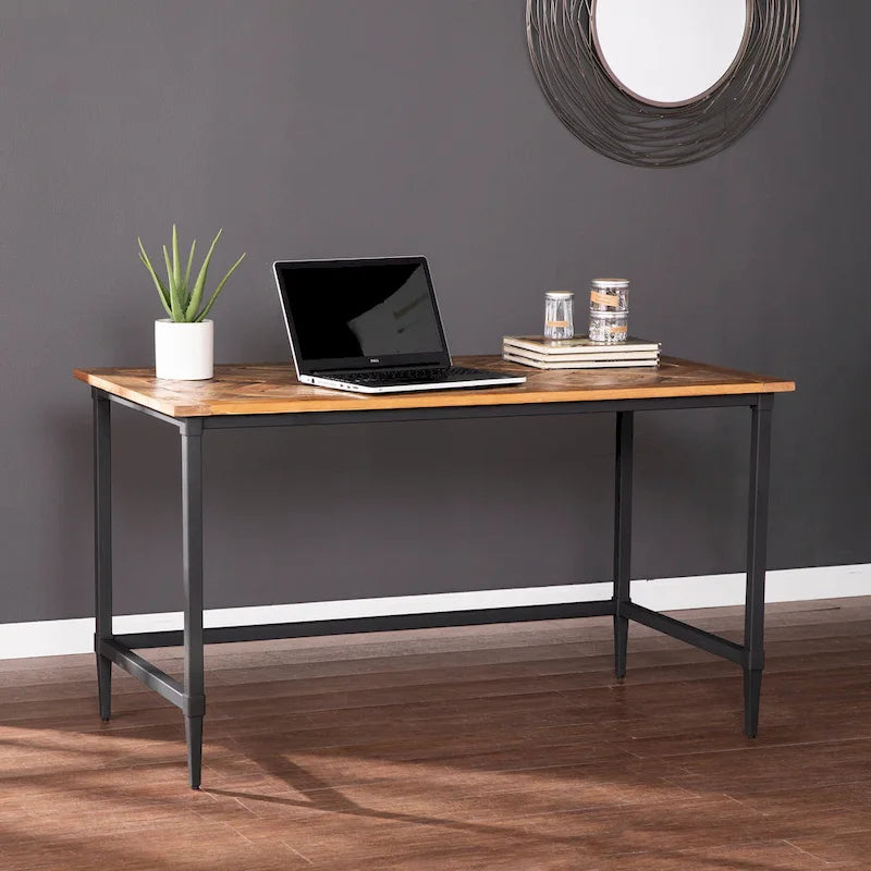 Bureau en bois récupéré style ferme moderne Lawrence de SEI Furniture