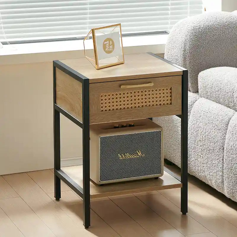 Table de chevet 1 tiroir en rotin avec étagère
