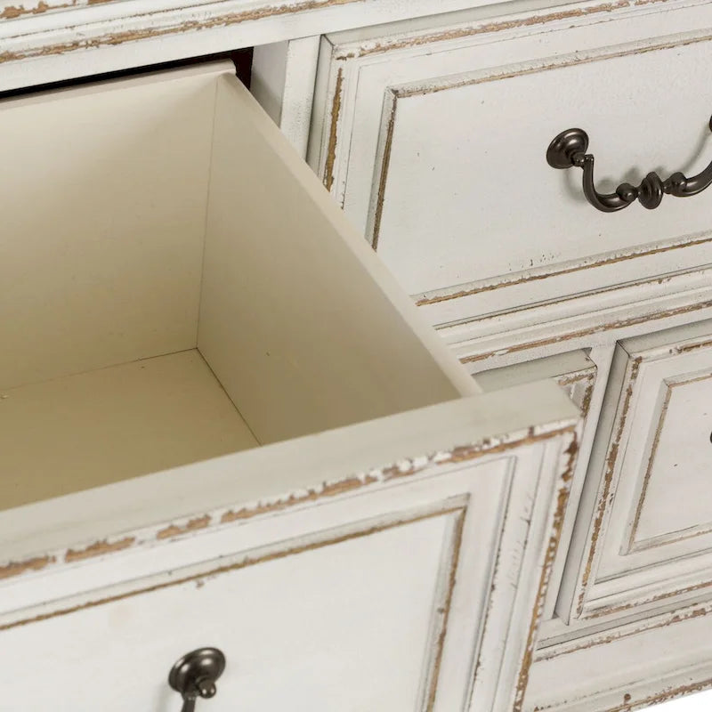 Commode 7 tiroirs The Gray Barn Abbey Park marron vieilli et blanc antique