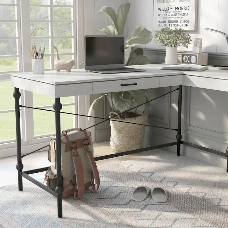 Bureau d'ordinateur d'angle en métal de 59 pouces Haley Farmhouse avec ports USB par Furniture of America
