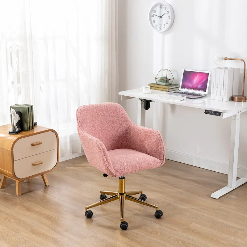 Chaise de bureau moderne avec pieds en métal doré et roulettes universelles