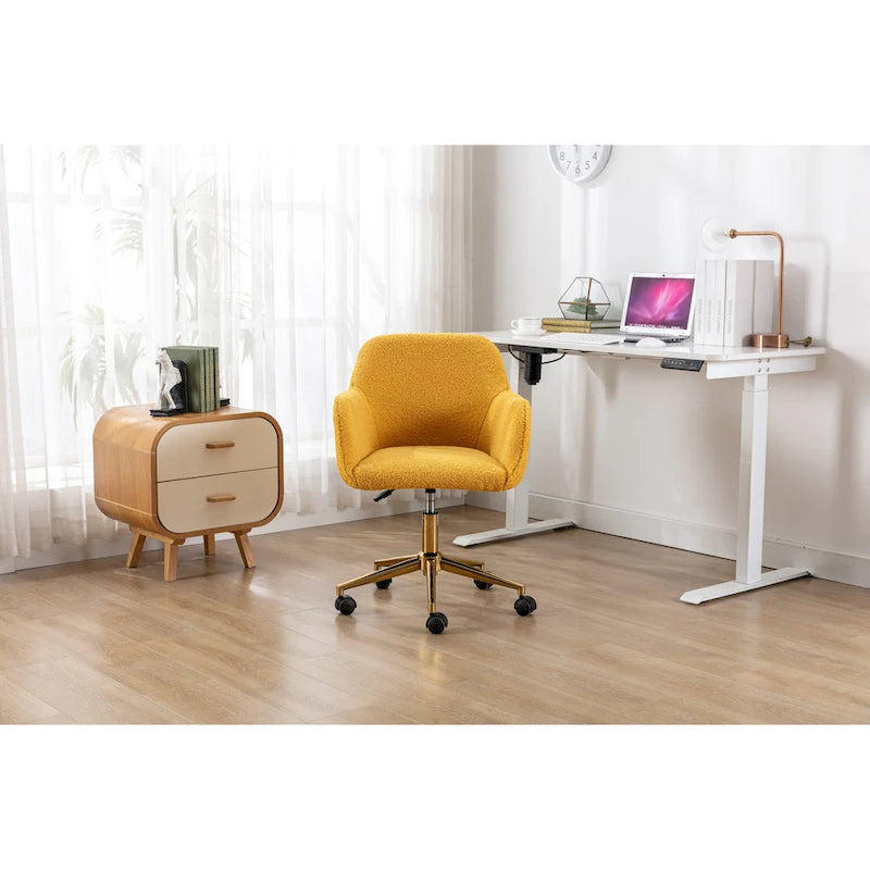 Chaise de bureau moderne avec pieds en métal doré et roulettes universelles