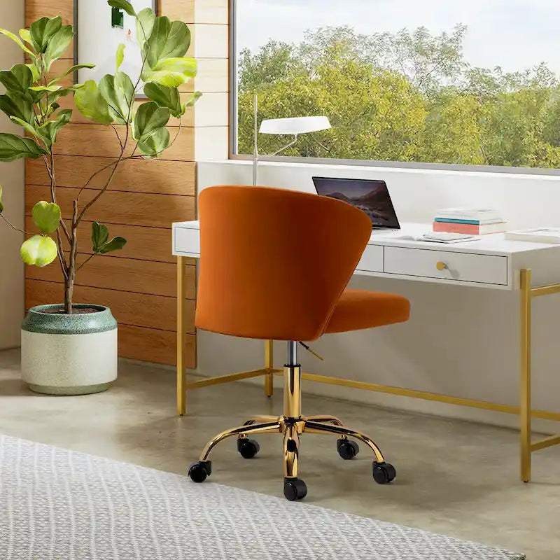 Chaise de bureau ergonomique pivotante à 360° en velours moderne Ilia avec dossier capitonné par HULALA HOME