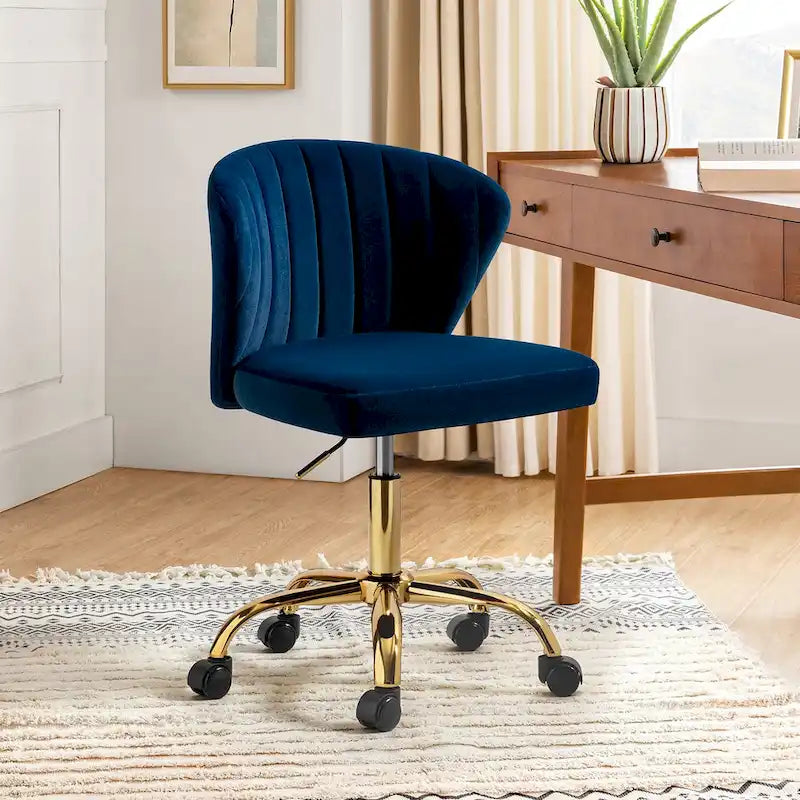 Chaise de bureau ergonomique pivotante à 360° en velours moderne Ilia avec dossier capitonné par HULALA HOME
