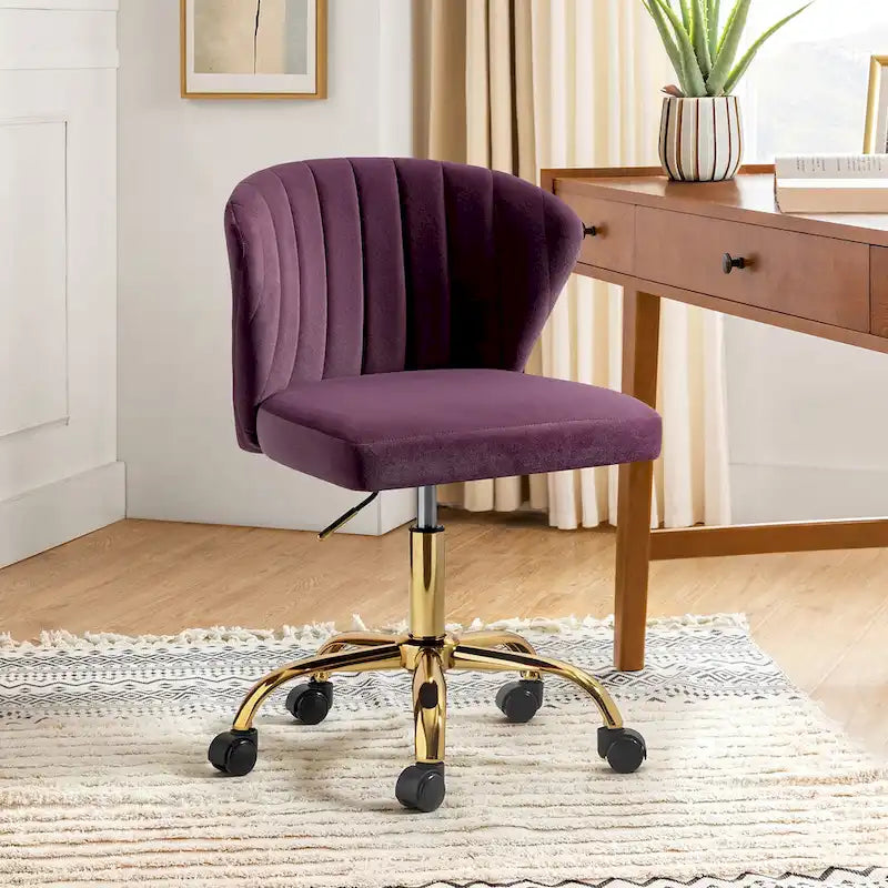 Chaise de bureau ergonomique pivotante à 360° en velours moderne Ilia avec dossier capitonné par HULALA HOME