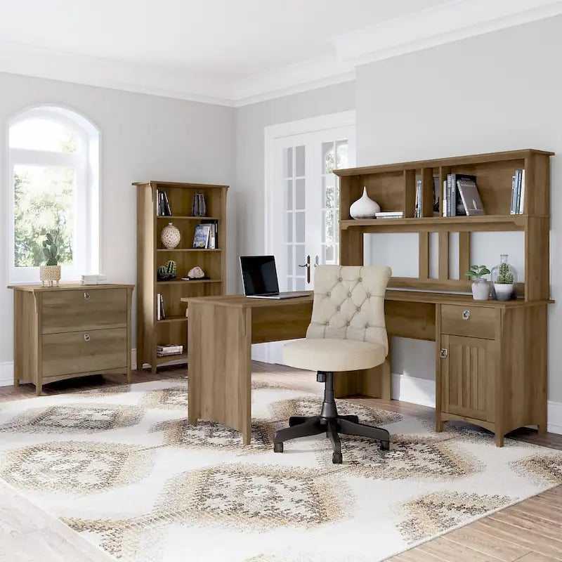 Bureau d'angle avec huche, armoire et bibliothèque Salinas 60W de Bush Furniture