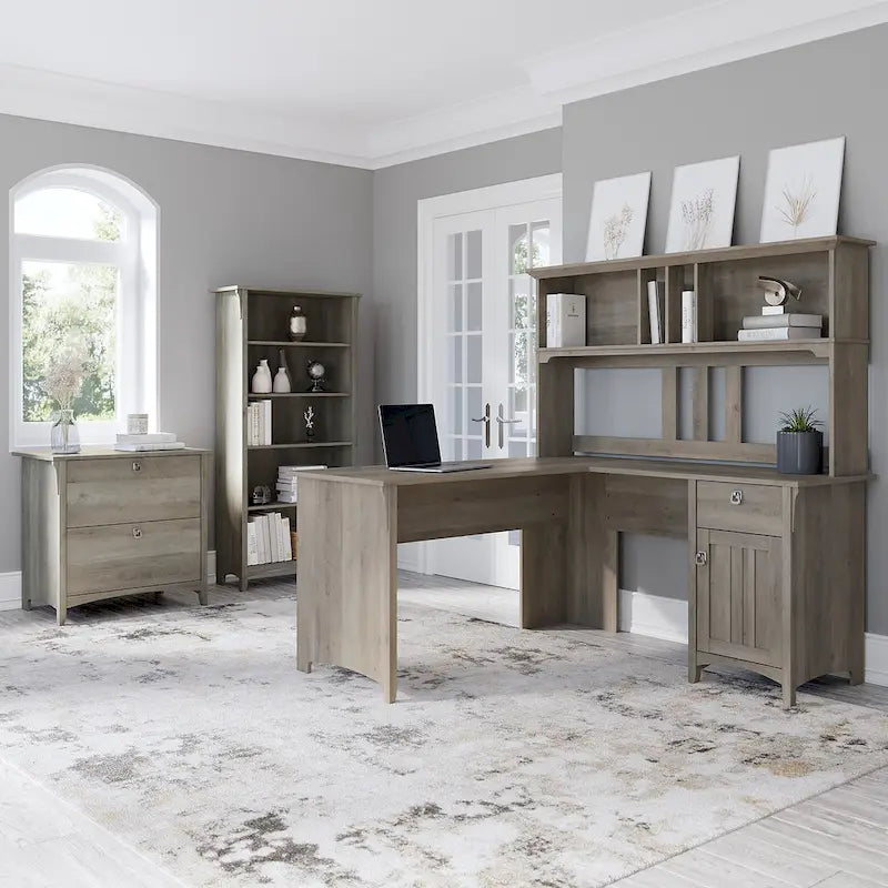 Bureau d'angle avec huche, armoire et bibliothèque Salinas 60W de Bush Furniture