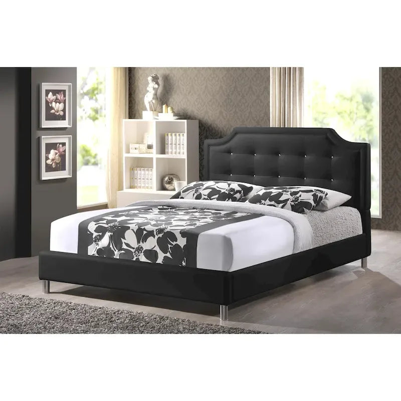 Lit plateforme moderne Baxton Studio Carlotta en similicuir noir avec tête de lit rembourrée