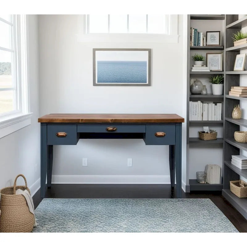 Bridgevine Home Nantucket Bureau de 53 pouces, Aucun assemblage requis, Fini Bleu Denim et Whisky