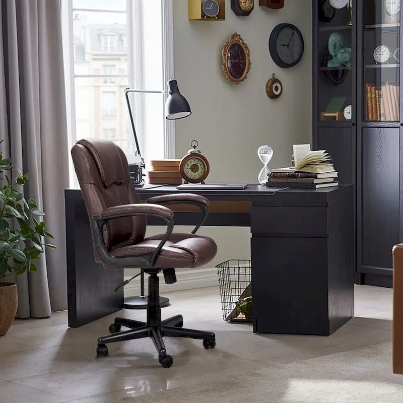 Chaise de bureau Homall Executive marron en cuir PU épais et rembourré, ergonomique, dossier mi-haut, pour bureau et usage commercial