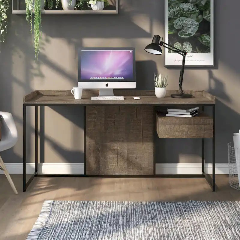 Bureau d'ordinateur industriel Jaxon de 63 pouces en acier avec ports USB par Furniture of America