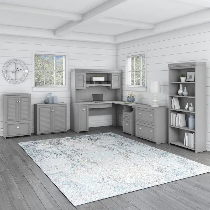Bureau 60W Fairview avec huche et ensemble de rangement par Bush Furniture