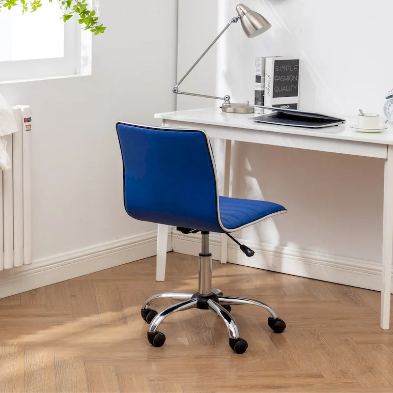 Chaise de bureau moderne Carson Carrington Lund en chrome