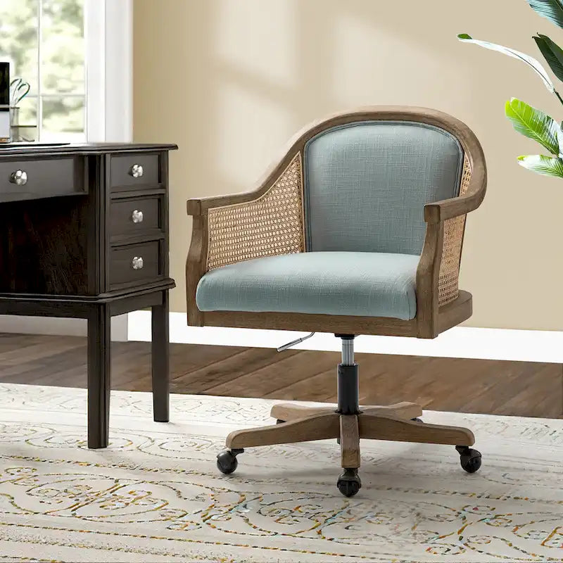 Chaise de bureau pivotante à 360 degrés et réglable en hauteur en rotin Danilo Farmhouse avec bois d'hévéa par HULALA HOME