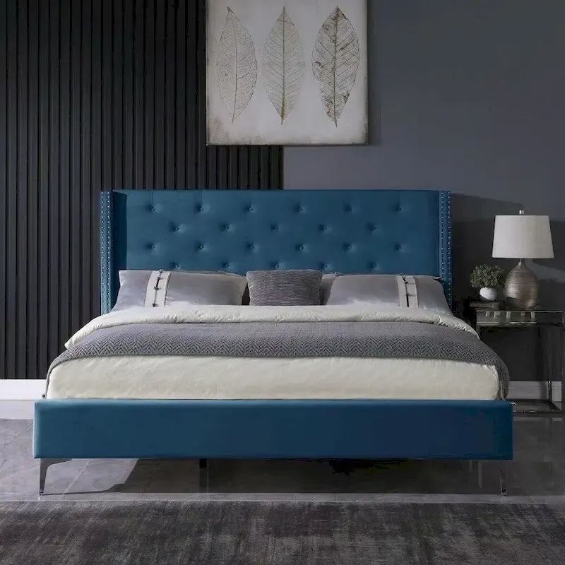 Cadre de lit plateforme Morden Fort King Size en velours rembourré avec pieds en métal de 15 cm
