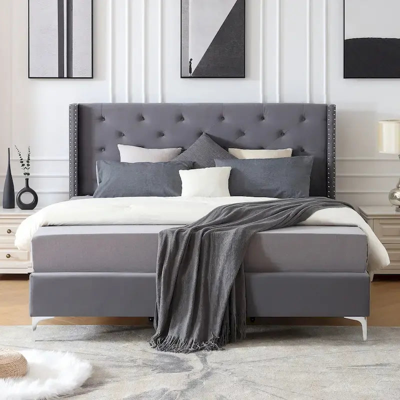 Cadre de lit plateforme Morden Fort King Size en velours rembourré avec pieds en métal de 15 cm