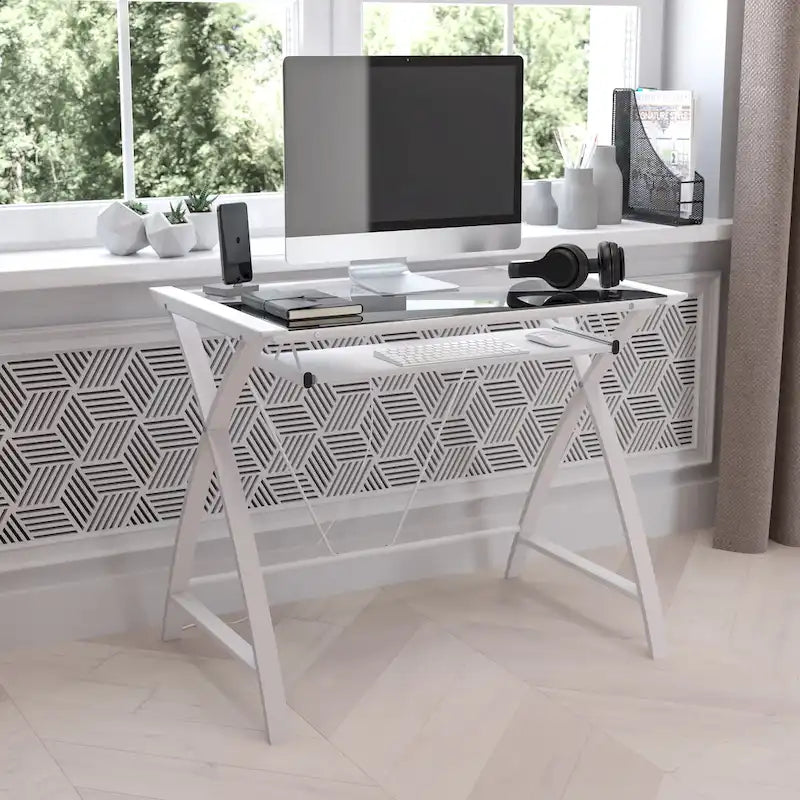 Bureau d'ordinateur moderne avec plateau en verre et tablette coulissante pour clavier