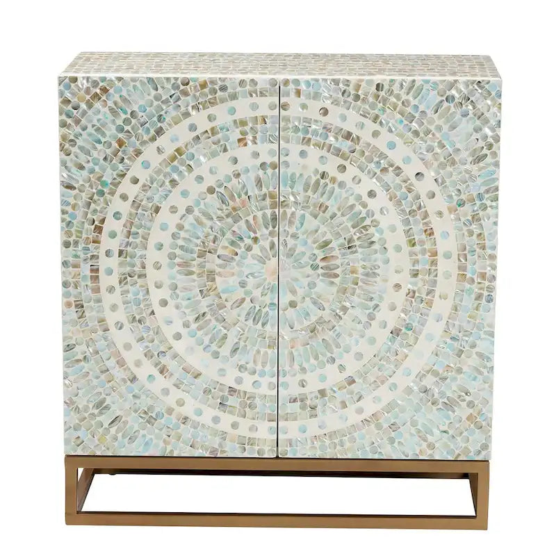 Meuble de rangement Quintus en nacre multicolore et métal doré d'inspiration bohème moderne