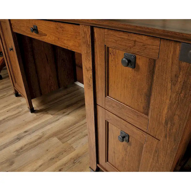 Bureau informatique de la collection Carson Forge