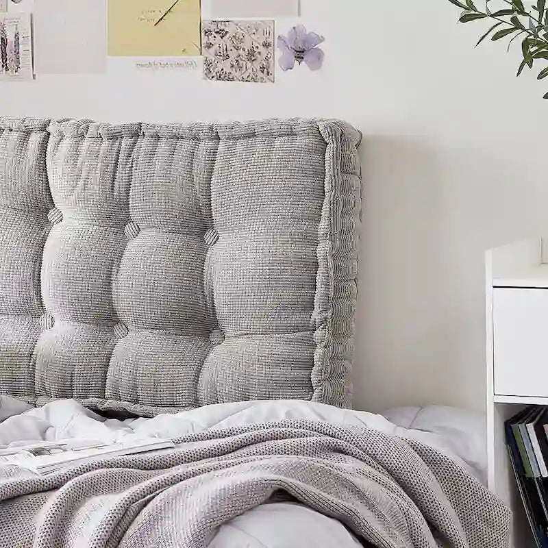 Tête de lit capitonnée très épaisse Rainha Ultra Thick Tufted College par DormCo