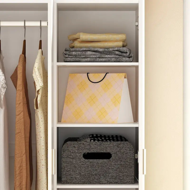 Ensemble de meubles de rangement combinant un espace de travail et une armoire avec une coiffeuse de luxe