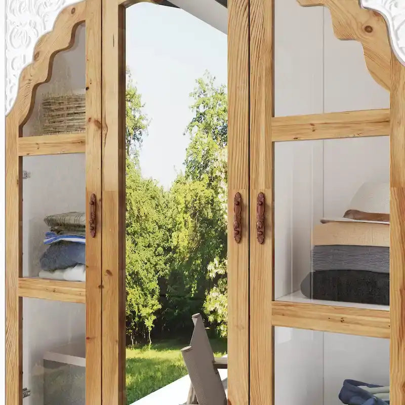 Ensemble double armoire Grand Dressing d'inspiration vintage avec accents métalliques