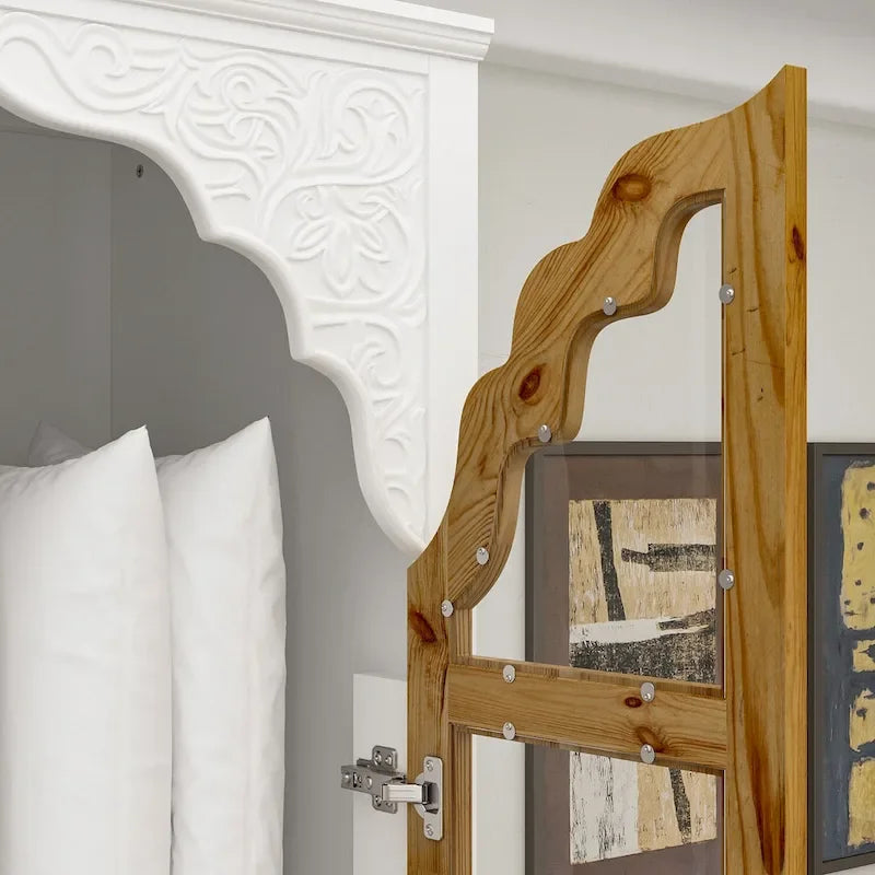 Ensemble double armoire Grand Dressing d'inspiration vintage avec accents métalliques