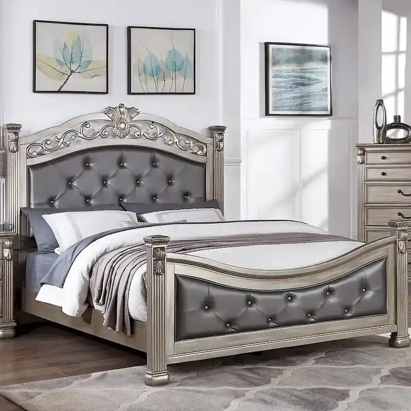 Lit avec tête et pied de lit rembourrés, coloris argent antique