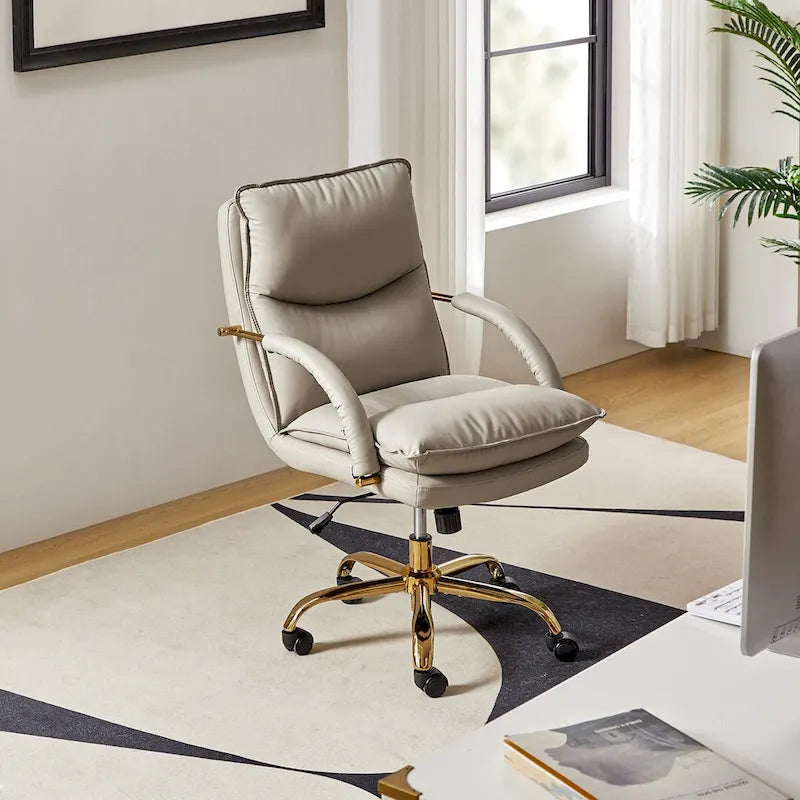 Chaise de bureau pivotante inclinable Leona en similicuir moderne réglable en hauteur par HULALA HOME