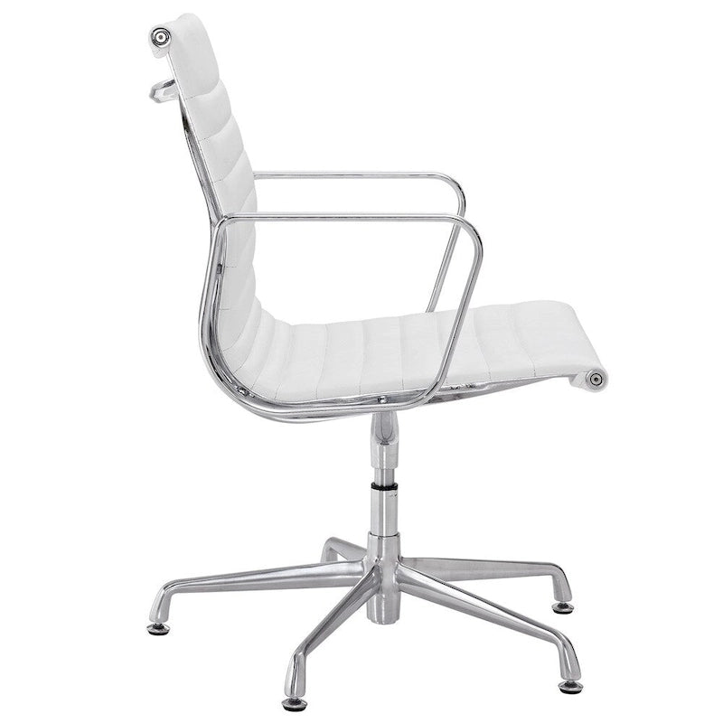 Chaise de bureau/conférence à dossier mi-hauteur, côtelée, en cuir véritable blanc