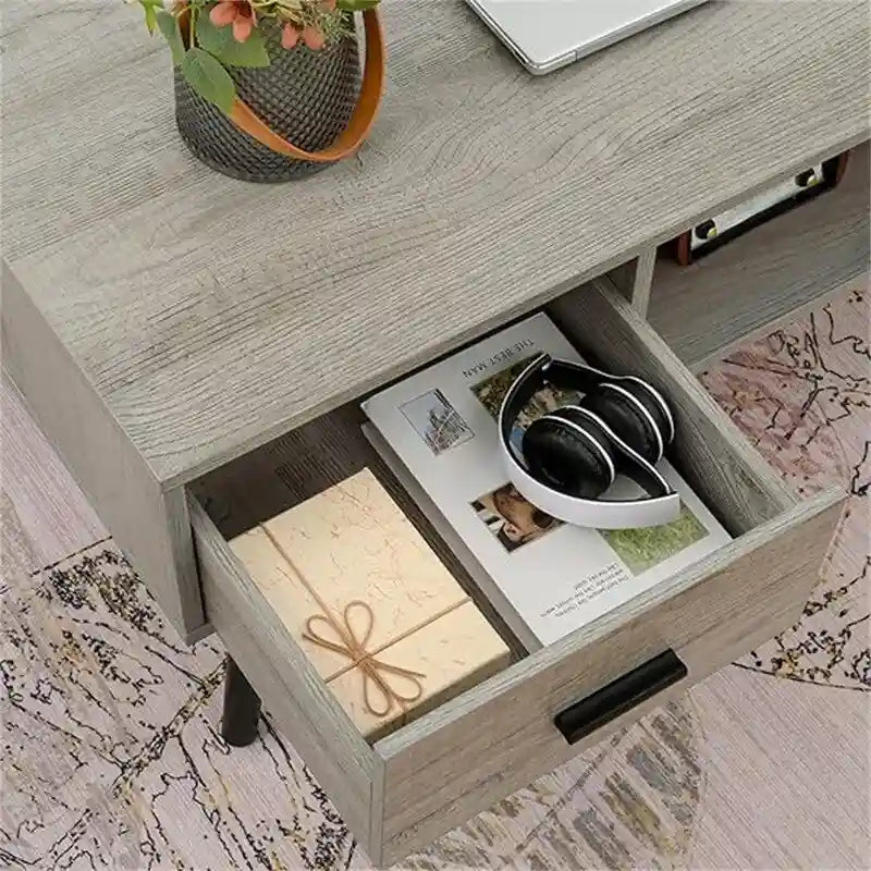 Une table basse avec tiroirs