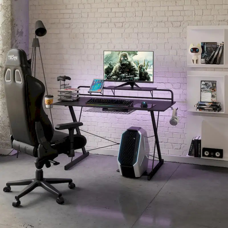 Bureau de jeu informatique Techni Sport Carbon avec étagères