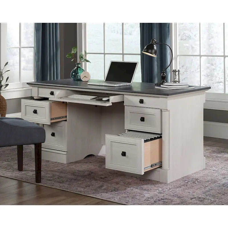 Bureau de direction de la collection Palladia de Sauder