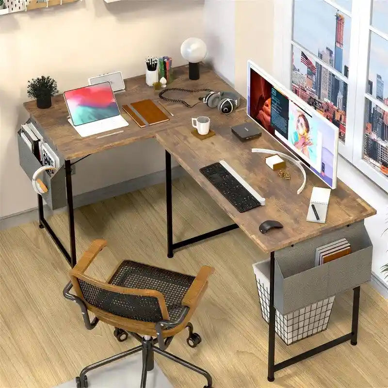 Bureau à domicile de style moderne et épuré