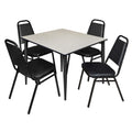 Table de salle de pause carrée Kahlo 48 po - Érable/Noir et 4 chaises empilables de restaurant - Noir