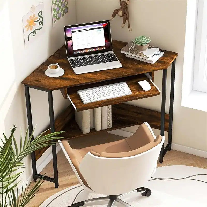 Bureau d'angle avec prises électriques