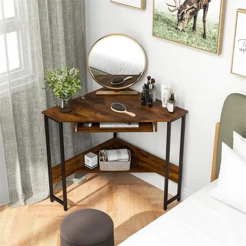 Bureau d'angle avec prises électriques